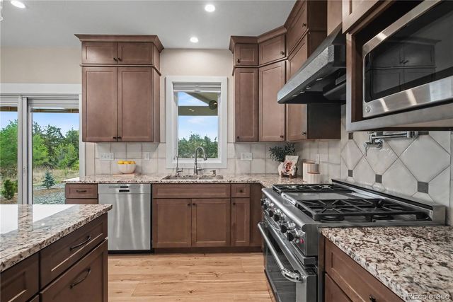 7942 W 104th Place, Broomfield, CO 80021