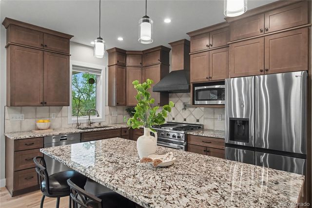 7942 W 104th Place, Broomfield, CO 80021