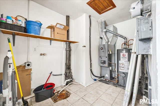 5128 N RENWOOD Avenue, Peoria, IL 61614