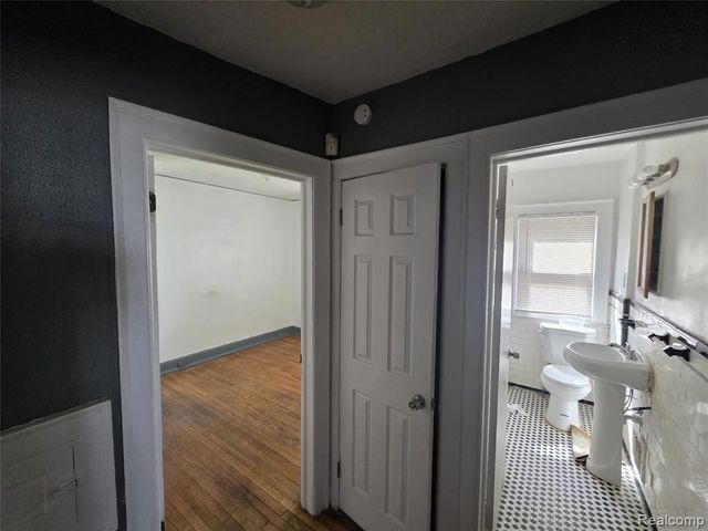 11700 Forrer Street, Detroit, MI 48227