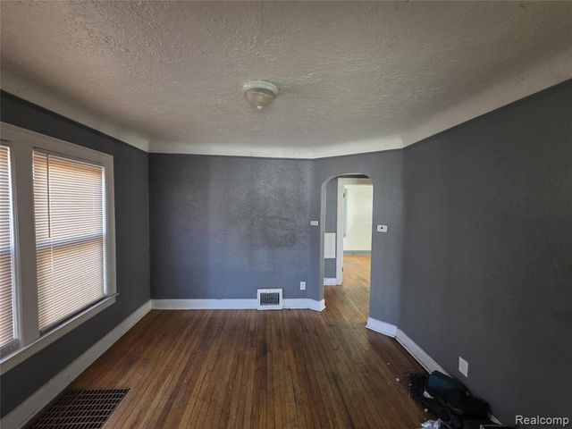 11700 Forrer Street, Detroit, MI 48227