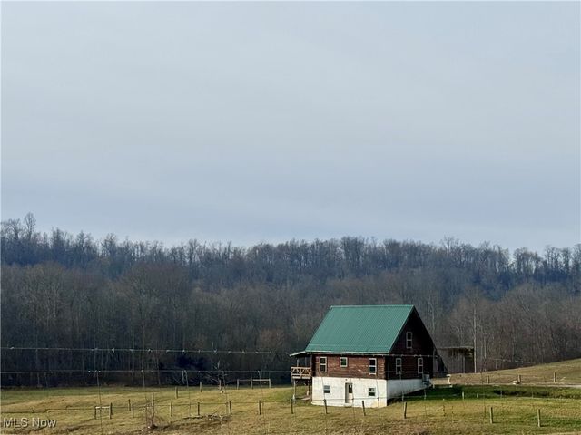 7621 W Mollahan Road NW, Malta, OH 43758