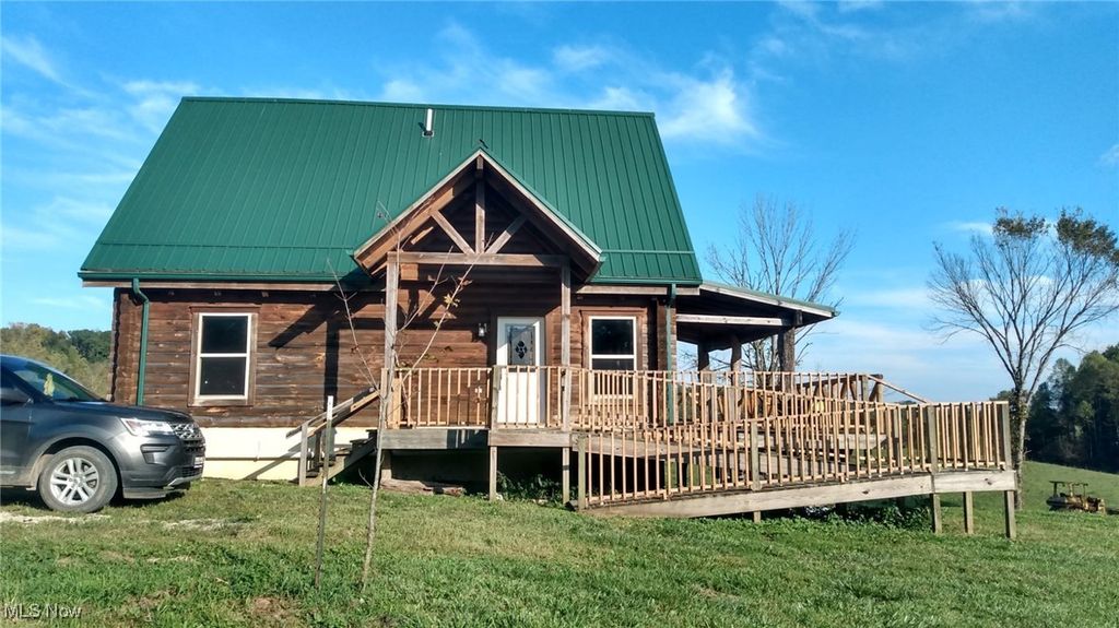 7621 W Mollahan Road NW, Malta, OH 43758