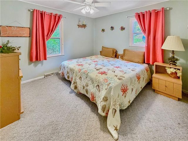 2355 Lick Creek Road, Edwards, MO 65326