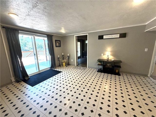 2355 Lick Creek Road, Edwards, MO 65326