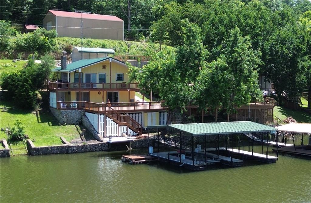 2355 Lick Creek Road, Edwards, MO 65326