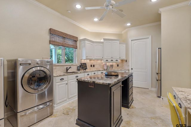7120 Nottaway Dr, Tyler, TX 75703