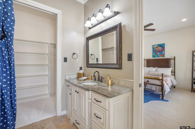 7120 Nottaway Dr, Tyler, TX 75703