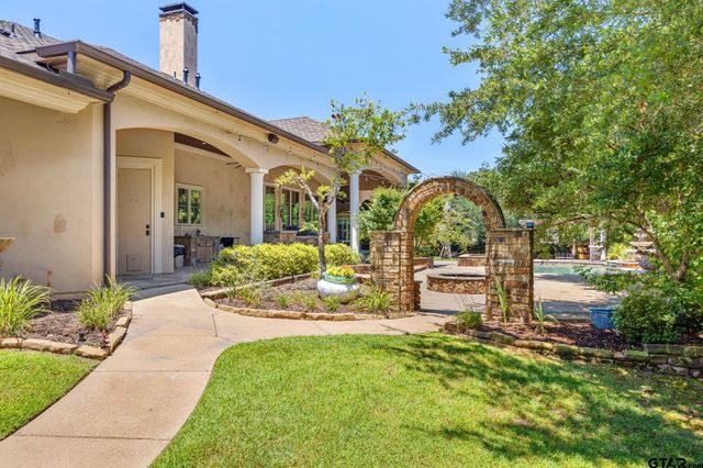 7120 Nottaway Dr, Tyler, TX 75703