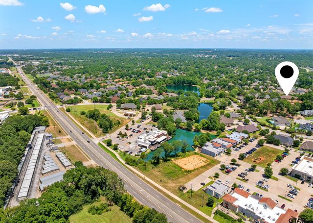 7120 Nottaway Dr, Tyler, TX 75703