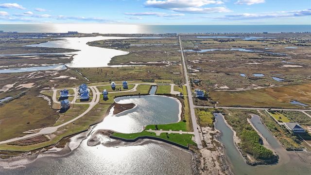 1642 Brown Pelican, Galveston, TX 77554