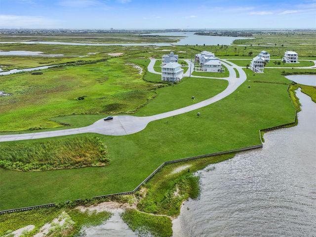 1642 Brown Pelican, Galveston, TX 77554