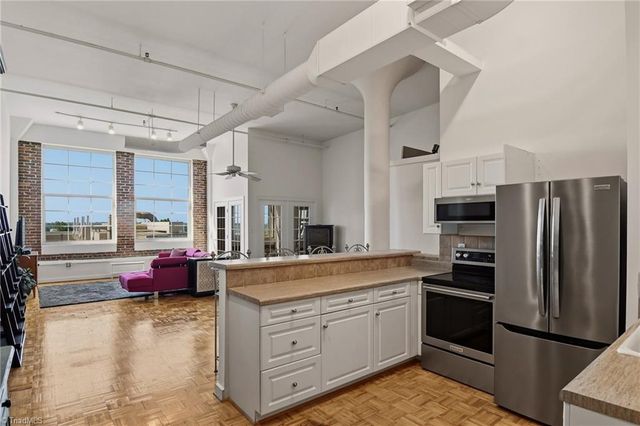 101 N Chestnut Street 4, Winston-salem, NC 27127