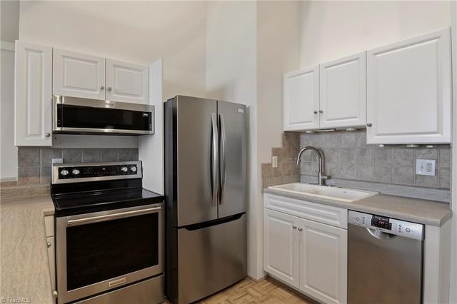 101 N Chestnut Street 4, Winston-salem, NC 27127
