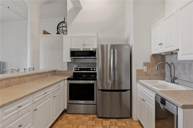 101 N Chestnut Street 4, Winston-salem, NC 27127