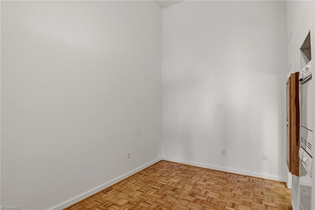 101 N Chestnut Street 4, Winston-salem, NC 27127