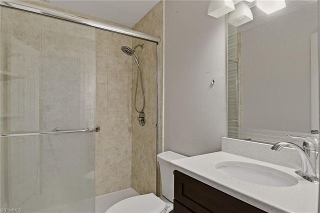 101 N Chestnut Street 4, Winston-salem, NC 27127