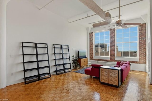 101 N Chestnut Street 4, Winston-salem, NC 27127