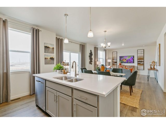 9858 Danube Ct, Commerce City, CO 80022