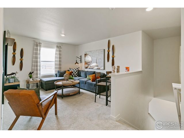 9858 Danube Ct, Commerce City, CO 80022