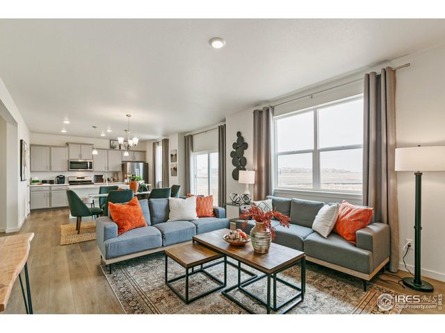 9858 Danube Ct, Commerce City, CO 80022