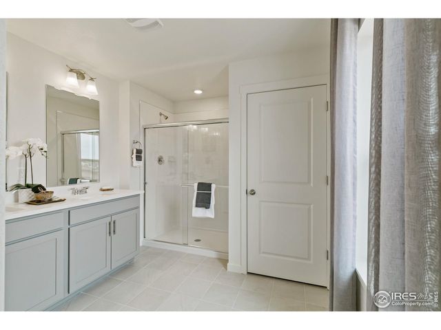 9858 Danube Ct, Commerce City, CO 80022