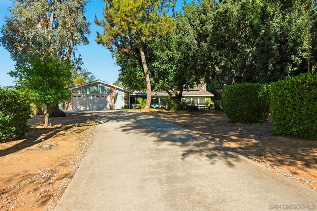 16120 Poderio Ct., Ramona, CA 92065