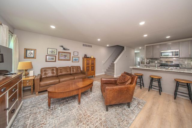 122 Parsons Lane, Saline, MI 48176