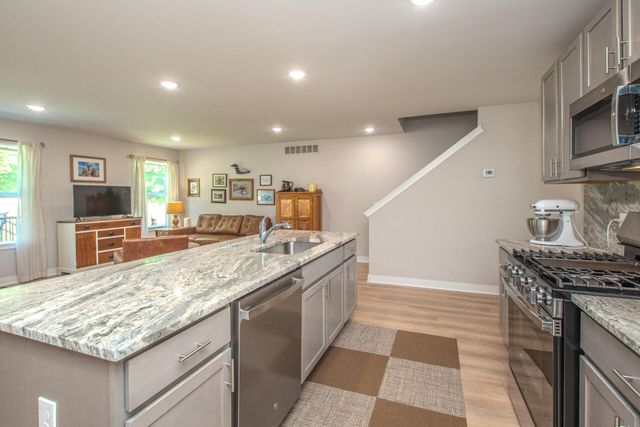 122 Parsons Lane, Saline, MI 48176