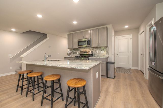 122 Parsons Lane, Saline, MI 48176