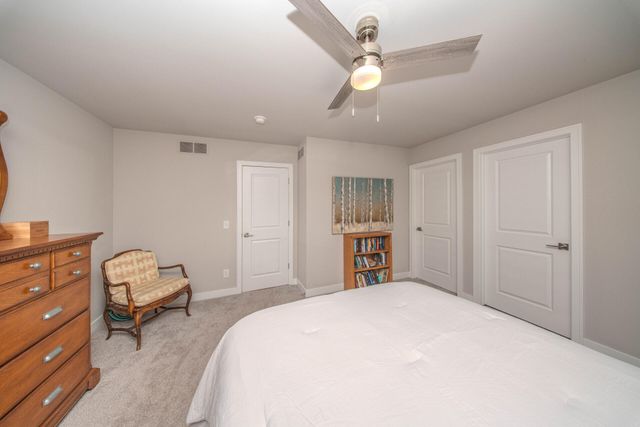 122 Parsons Lane, Saline, MI 48176