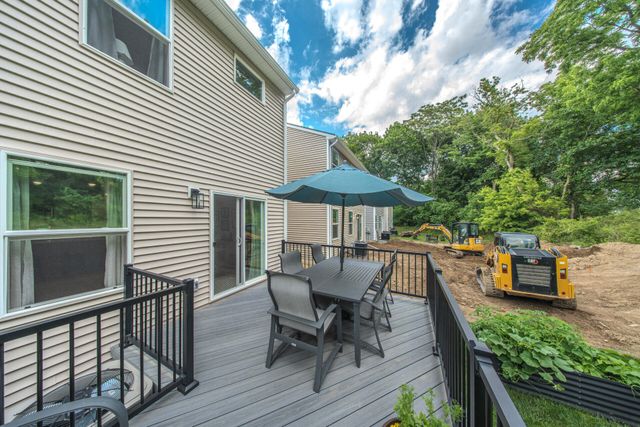 122 Parsons Lane, Saline, MI 48176