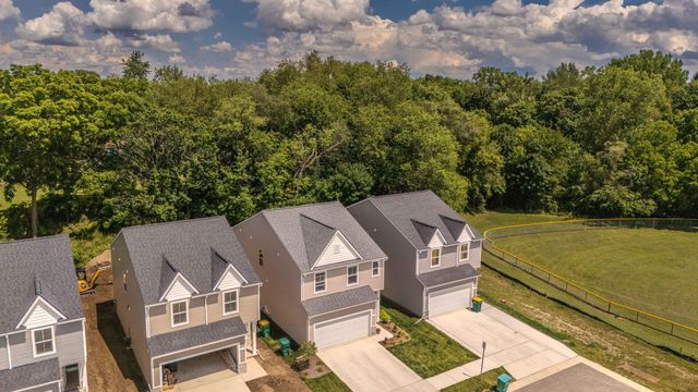 122 Parsons Lane, Saline, MI 48176