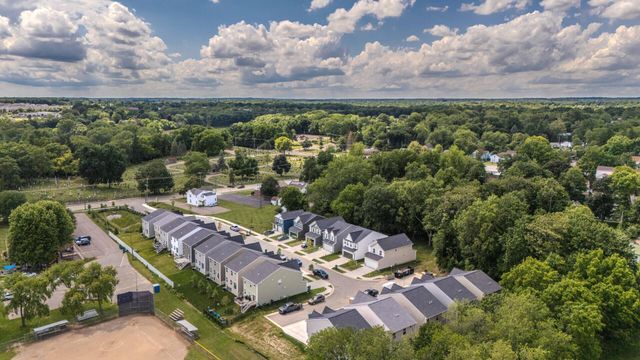 122 Parsons Lane, Saline, MI 48176