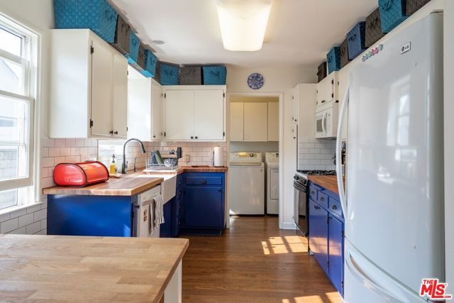 3256 Butler Avenue, Los Angeles, CA 90066