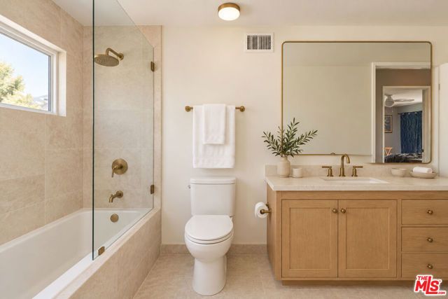 3256 Butler Avenue, Los Angeles, CA 90066