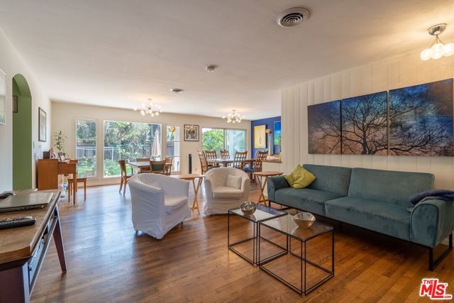 3256 Butler Avenue, Los Angeles, CA 90066
