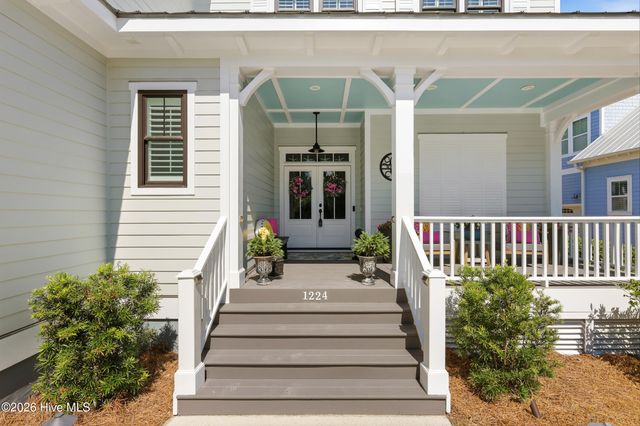 1224 Spot Lane, Carolina Beach, NC 28428