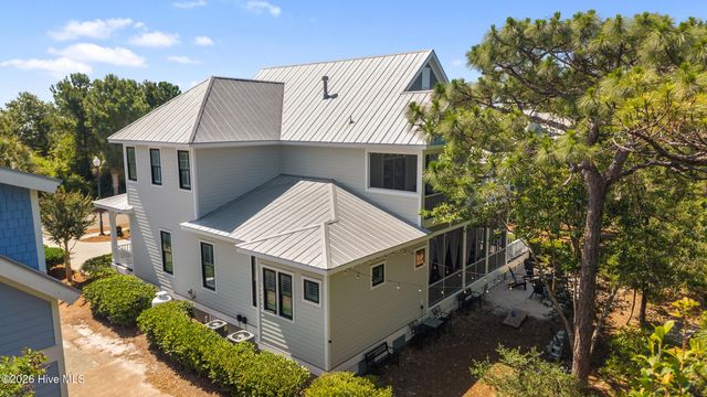 1224 Spot Lane, Carolina Beach, NC 28428