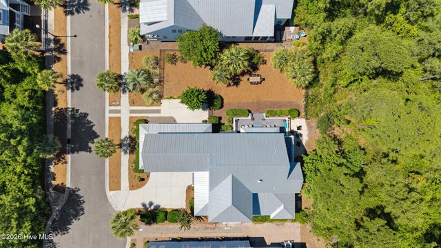 1224 Spot Lane, Carolina Beach, NC 28428