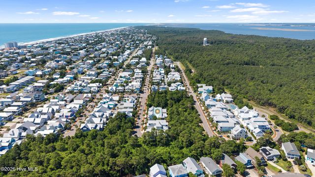 1224 Spot Lane, Carolina Beach, NC 28428