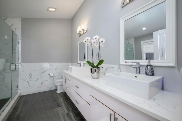 2021 FLETCHER AVE, Fort Lee, NJ 07024