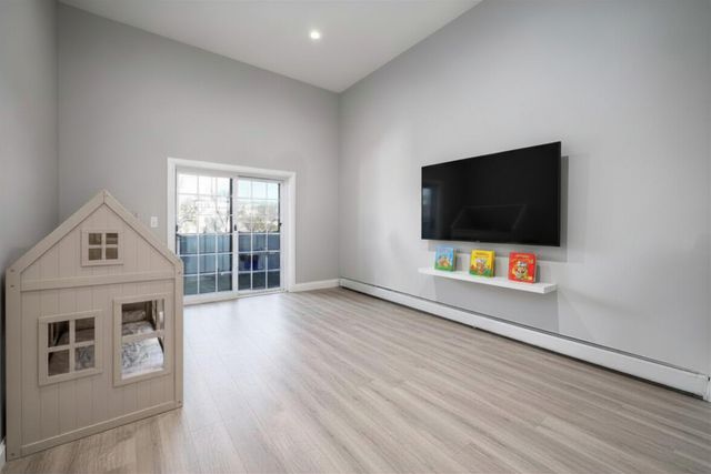 2021 FLETCHER AVE, Fort Lee, NJ 07024