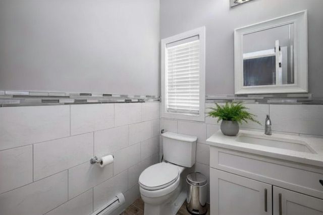 2021 FLETCHER AVE, Fort Lee, NJ 07024