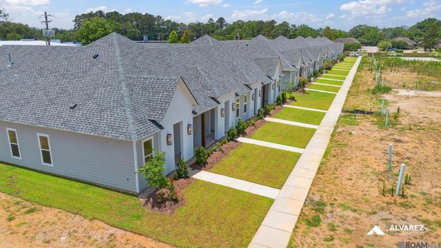 2739 Belfry Dr, Baton Rouge, LA 70816