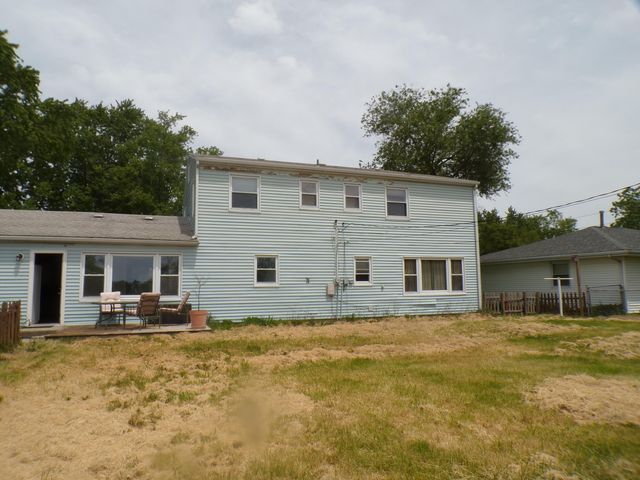 378 Briarwood Drive, Valparaiso, IN 46385