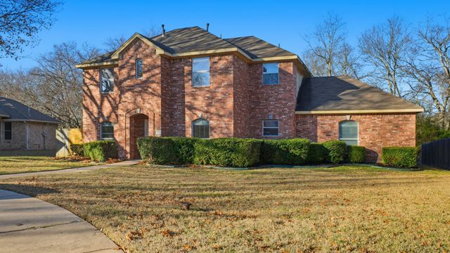 408 Channel View Court, Desoto, TX 75115