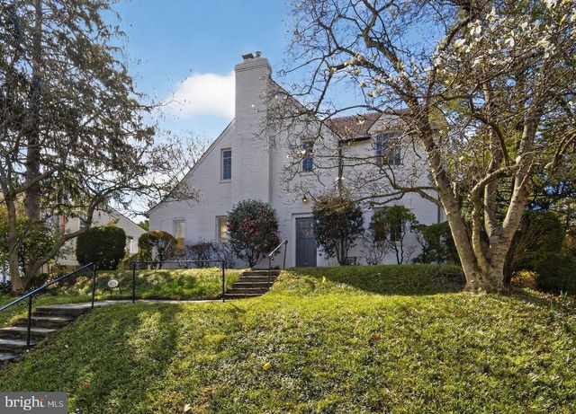 4934 UPTON ST NW, Washington, DC 20016