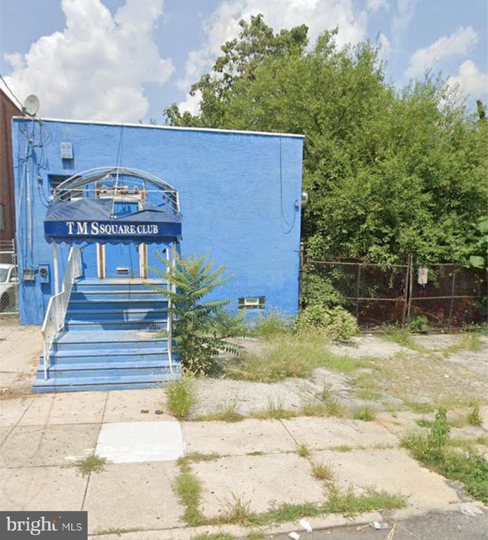 6517 RACE ST, Philadelphia, PA 19139