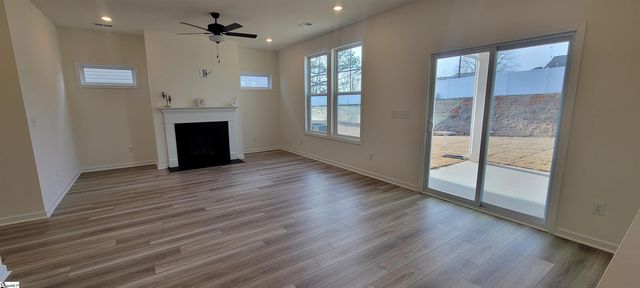 2036 Halton Oaks Drive, Spartanburg, SC 29303